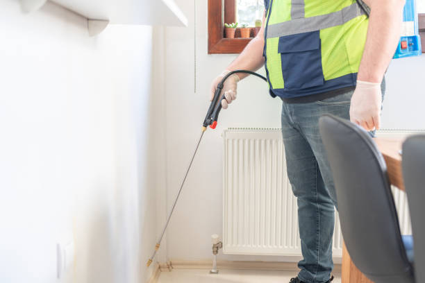 Best Pest Prevention Services  in Manteno, IL